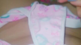 Pink pussy tastes so sweet to cum inside – Little Dessert